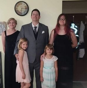 Meet your Posher, Kenney